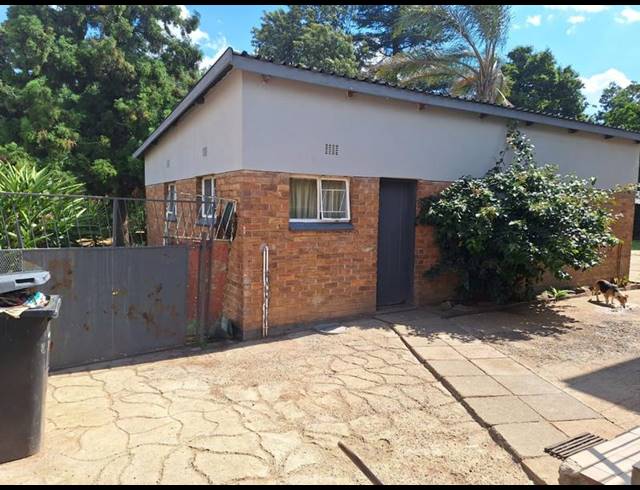 4 BEDROOM HOUSE FOR SALE IN SELCOURT